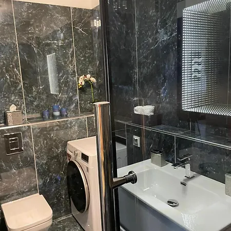 Exclusive Riverbank Torunska *