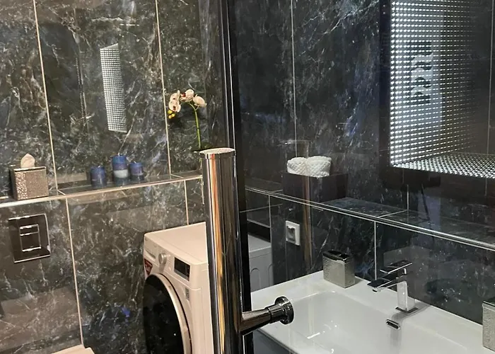 Exclusive Riverbank Torunska *